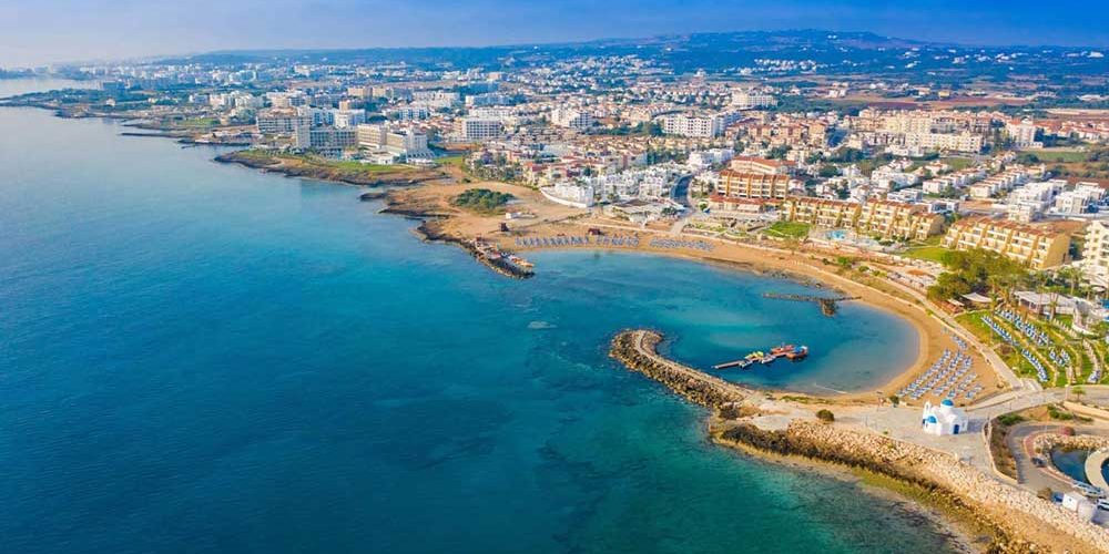 زبان مردمان قبرس شمالی برای کار و زندگی